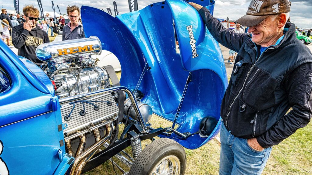 Motoren-med-kompressormatet-Hemi
