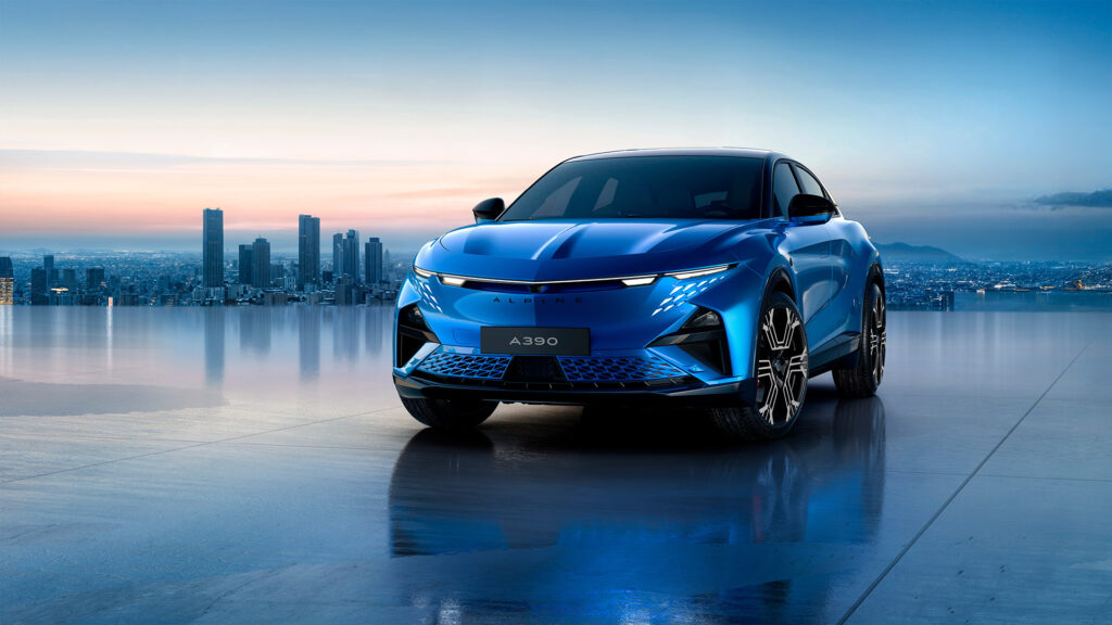 Nybilen-Alpine-A390-fra-Renault